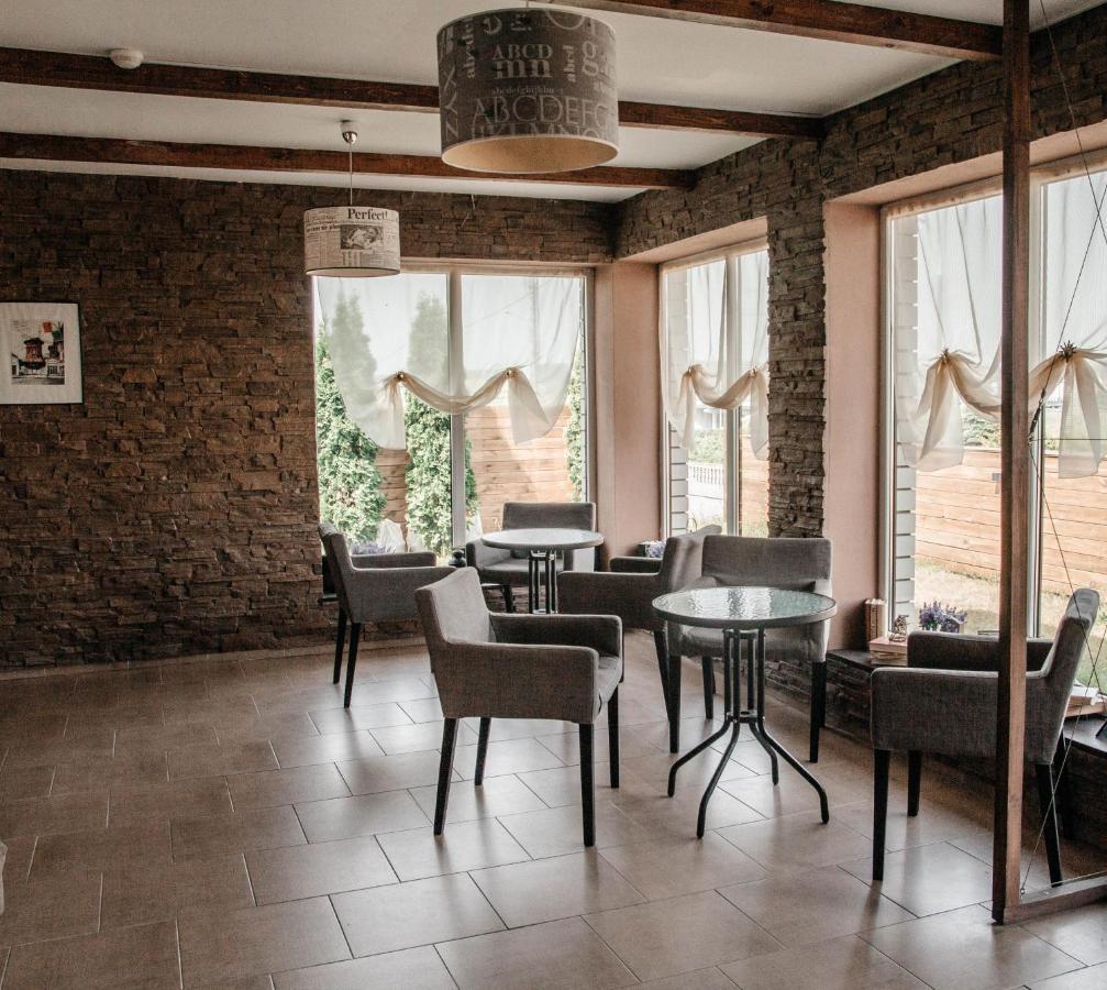 Mini-Hotel La Menska Minsk Eksteriør billede